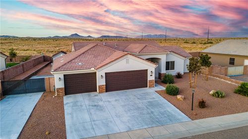 5348 N Canyon Trails Dr, Kingman, AZ, 86409-9425 | Card Image