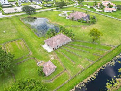 15360 Estancia Lane, House other with 3 bedrooms, 2 bathrooms and null parking in Wellington FL | Image 3