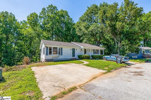 4016 Pebblebrook Ct, Spartanburg, SC, 29301-3414 | Card Image