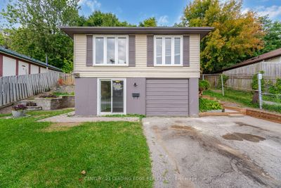 731 Wesley Dr, House other with 3 bedrooms, 2 bathrooms and 3 parking in Oshawa ON | Image 1