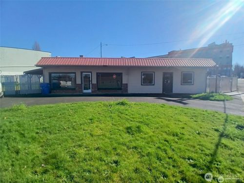 101 Academy St, Kelso, WA, 98626-3416 | Card Image