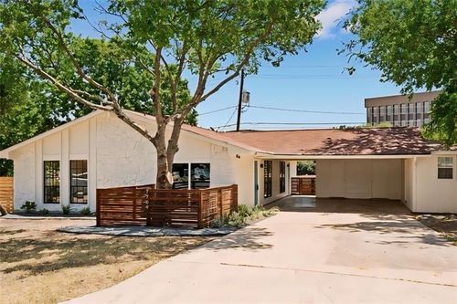 b-7709 Eastcrest Dr, Austin, TX, 78752-1424 | Card Image