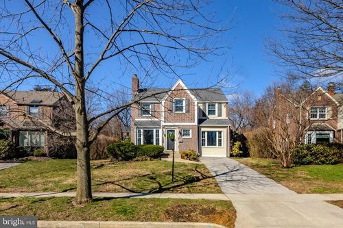 1628 Surrey Ln, HAVERTOWN, PA, 19083-2515 | Card Image