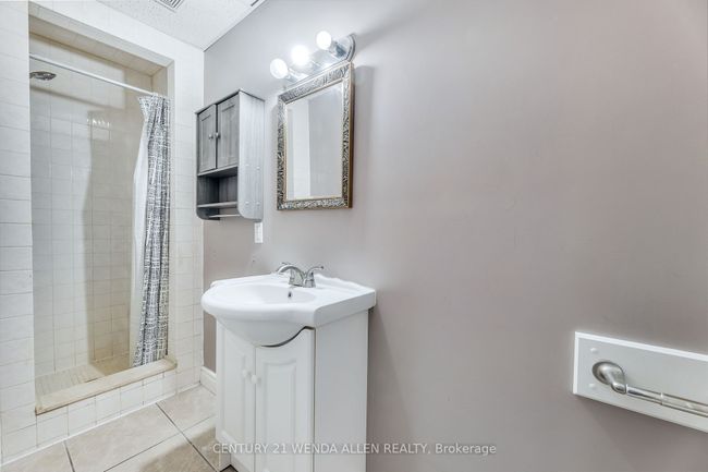 11 Mary St E, House other with 4 bedrooms, 3 bathrooms and 5 parking in Omemee ON | Image 27
