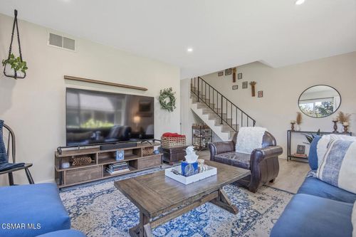2647 La Paloma Circle, Thousand Oaks, CA, 91360 | Card Image