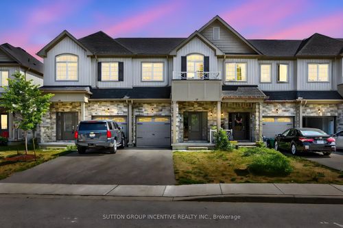 17 Churchlea Mews, Orillia, ON, L3V8K9 | Card Image