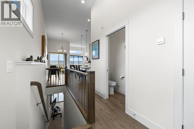 1436 Tower Ranch Dr, House other with 2 bedrooms, 3 bathrooms and 4 parking in Kelowna BC | Image 19