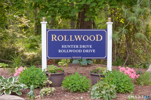 6 Rollwood Dr, Guilford, CT, 06437-2841 | Card Image