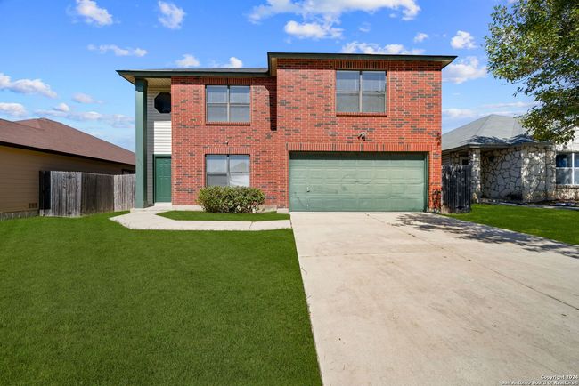 8023 Chestnut Cedar Dr, House other with 3 bedrooms, 3 bathrooms and null parking in Converse TX | Image 26
