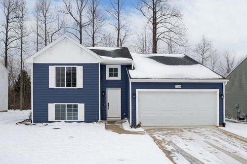 72268 Beacon Ct, South Haven, MI, 49090-7929 | Card Image