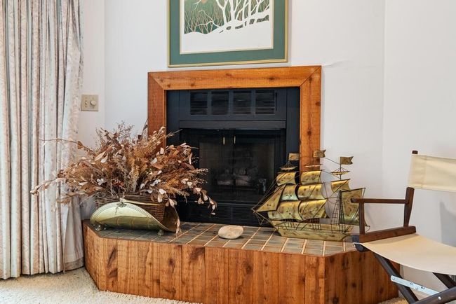 565 Beach Rd, House other with 4 bedrooms, 4 bathrooms and null parking in Harbor Springs MI | Image 17