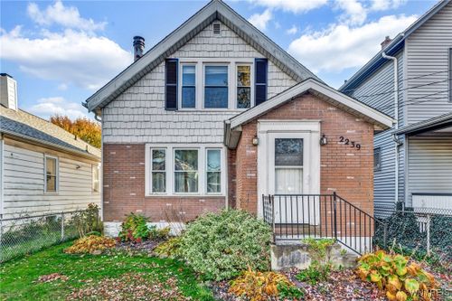 2239 Linwood Avenue, Niagara Falls, NY, 14305 | Card Image