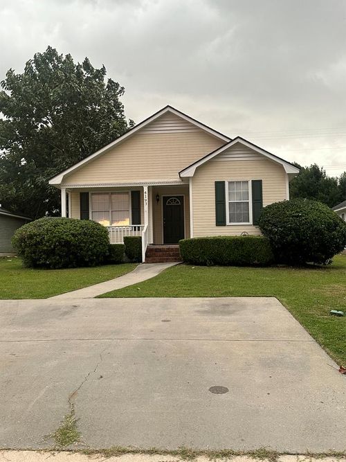 4193 Hamilton Cir, Valdosta, GA, 31605-4870 | Card Image
