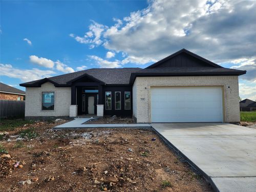 701 Golden Eagle Dr, Salado, TX, 76571-6680 | Card Image