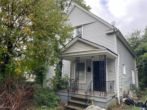 3340 E 65th St, Cleveland, OH, 44127-1940 | Card Image