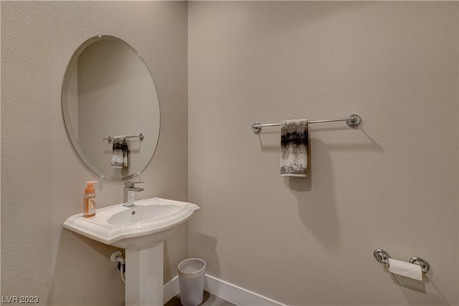 UNIT-201 - 9140 Las Manaitas Ave, Condo with 3 bedrooms, 3 bathrooms and null parking in Las Vegas NV | Image 24