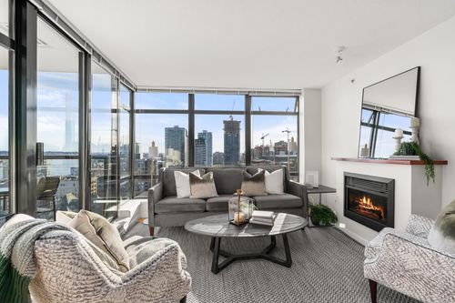 1103-610 Victoria St, New Westminster, BC, V3M0A5 | Card Image