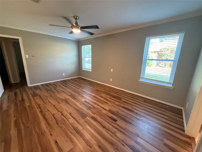 2 entries into main bedroom | Image 7