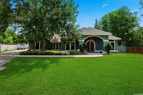 232 Meadowlark Ln, McQueeney, TX, 78123-3238 | Card Image