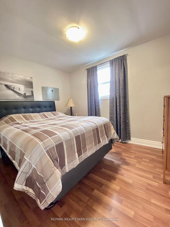 4870 Mapleview Cres, House other with 3 bedrooms, 1 bathrooms and 12 parking in Sherkston ON | Image 10