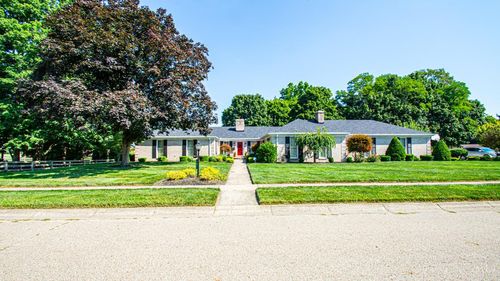 101 Sunrise Cir, Eaton, OH, 45320-1643 | Card Image
