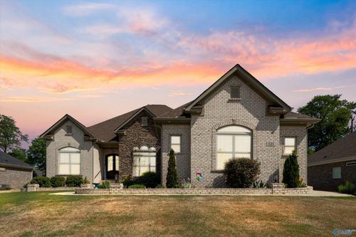 121 Phillipsridge Dr, Huntsville, AL, 35811-5005 | Card Image