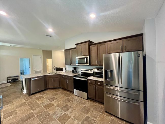 13 Barley Ln, House other with 3 bedrooms, 2 bathrooms and null parking in PALM COAST FL | Image 6