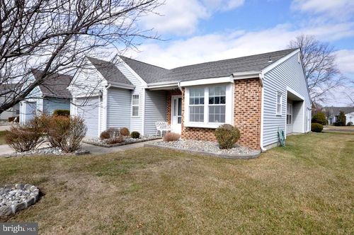 319 Moonseed Pl, MOUNT LAUREL, NJ, 08054-4940 | Card Image