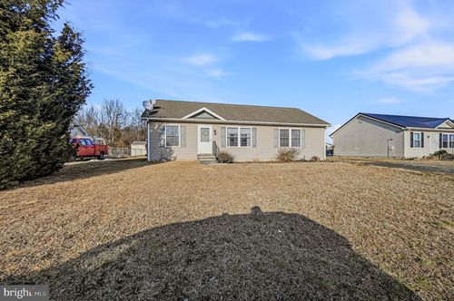 109 Cart Branch Cir, Greenwood, DE, 19950-4034 | Card Image