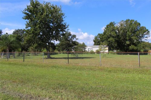 6715 Gator Ranch St, Plant City, FL, 33565-7060 | Card Image