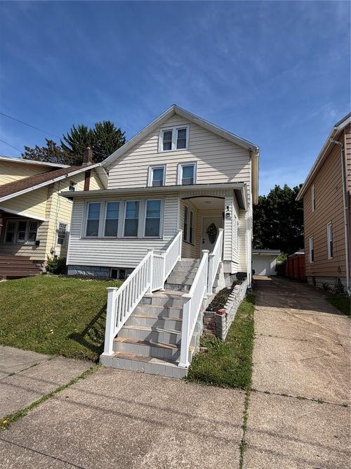 1151 30th St, Erie, PA, 16504-1356 | Card Image