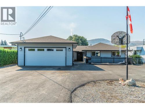 2215 Barbara Ave, Kamloops, BC, V2B4J4 | Card Image