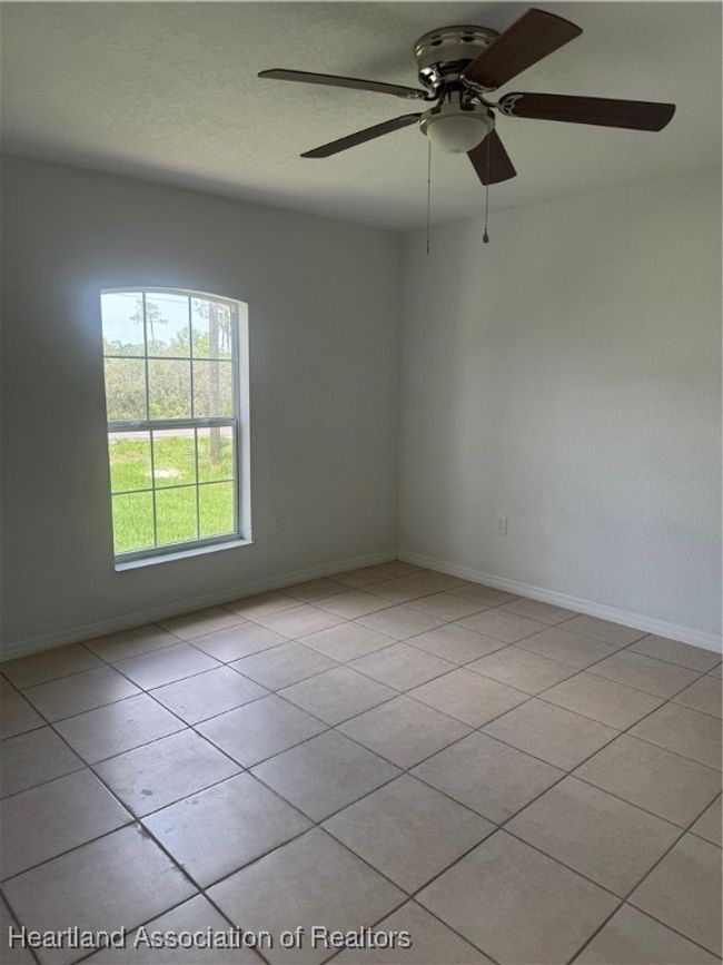 1411 Bittersweet St, House other with 3 bedrooms, 2 bathrooms and null parking in LAKE PLACID FL | Image 10