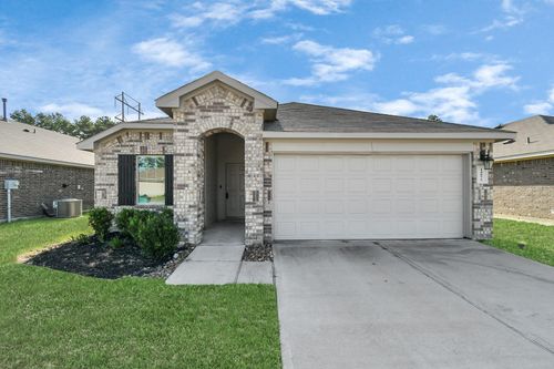9827 Laurel Lake Dr, Conroe, TX, 77384-2201 | Card Image