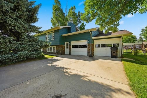 4 Swan Ln, Spearfish, SD, 57783-1143 | Card Image