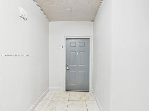 apt-810-275 Ne 18th St, Miami, FL, 33132-1224 | Card Image