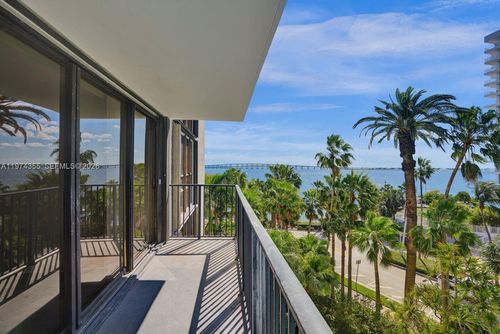 apt-503-1450 Brickell Bay Dr, Miami, FL, 33131-3624 | Card Image