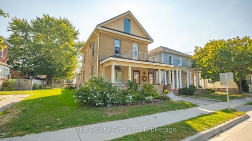 94 Woodstock St N, Tavistock, ON, N0B2R0 | Card Image