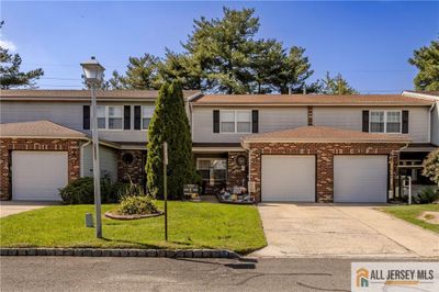 22 Hamilton Drive, Townhouse with 2 bedrooms, 1 bathrooms and null parking in Spotswood NJ | Image 1