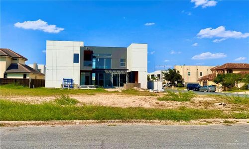 4600 Sweetwater Ave, Mcallen, TX, 78503-8140 | Card Image