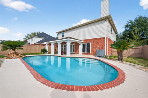 16535 Oat Mill Dr, Houston, TX, 77095-7105 | Card Image