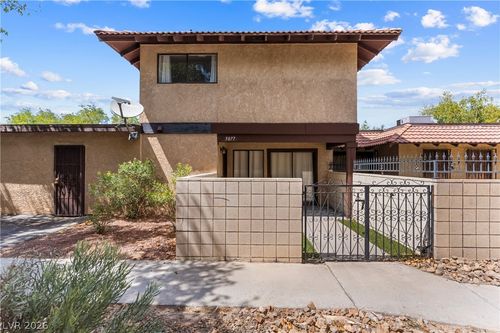 5077 Village Dr, Las Vegas, NV, 89142-1805 | Card Image
