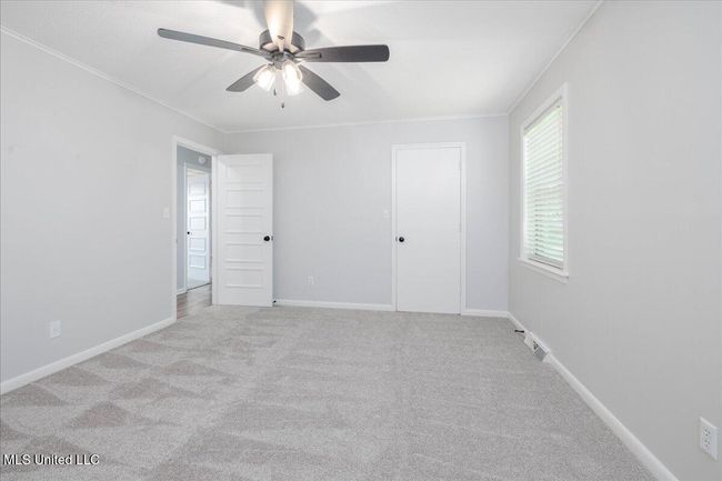 23-bedroom 2 | Image 19