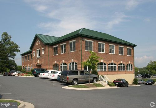 300-3300 Olney Sandy Spring Rd, OLNEY, MD, 20832-3302 | Card Image