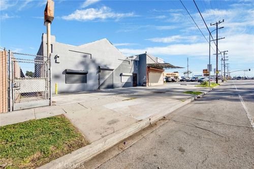 11316 S Vermont Ave, Los Angeles, CA, 90044-1304 | Card Image
