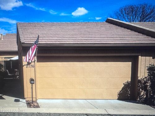 2176 Clubhouse Dr, Prescott, AZ, 86301-9101 | Card Image