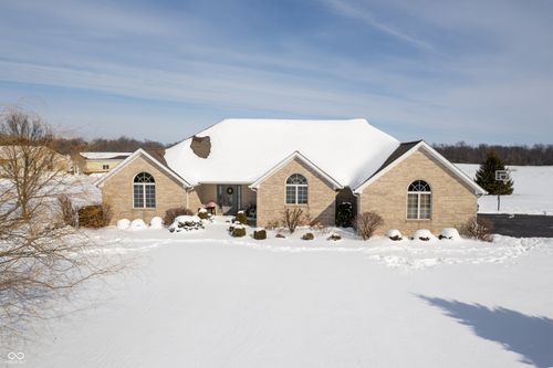 872 S Colorado St, Rushville, IN, 46173-7941 | Card Image
