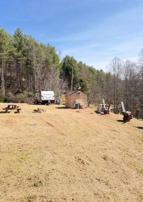 1617 Pot Rock Rd, Woodlawn, VA, 24381-4847 | Card Image