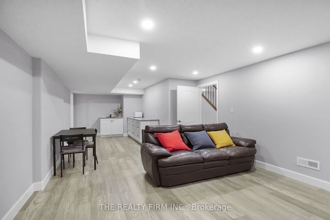 15 Mayapple Cres, House other with 5 bedrooms, 3 bathrooms and 4 parking in Ilderton ON | Image 28