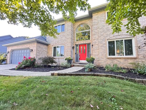 2737 Seiler Dr, Naperville, IL, 60565-4417 | Card Image